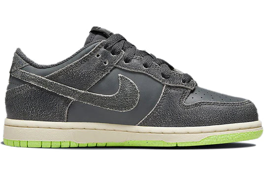 Nike Dunk Low SE 'Halloween - Cauldron' DQ7681-001
