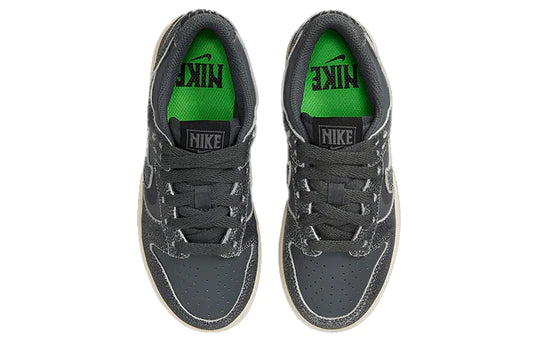 Nike Dunk Low SE 'Halloween - Cauldron' DQ7681-001