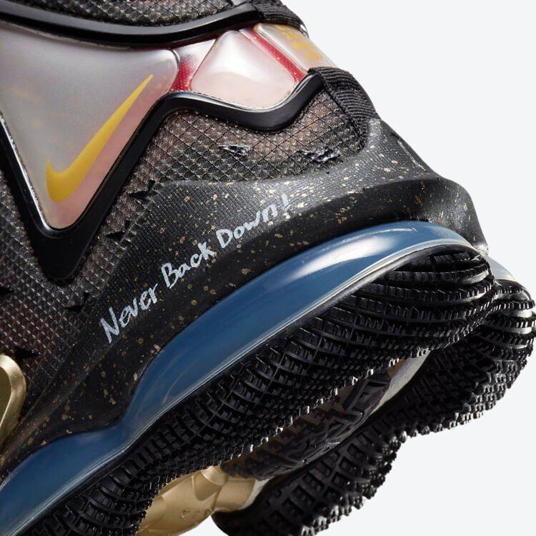 Nike LeBron 19 'Doernbecher 2022' DR6255-001